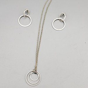 Three Circle Necklace and Earring Set